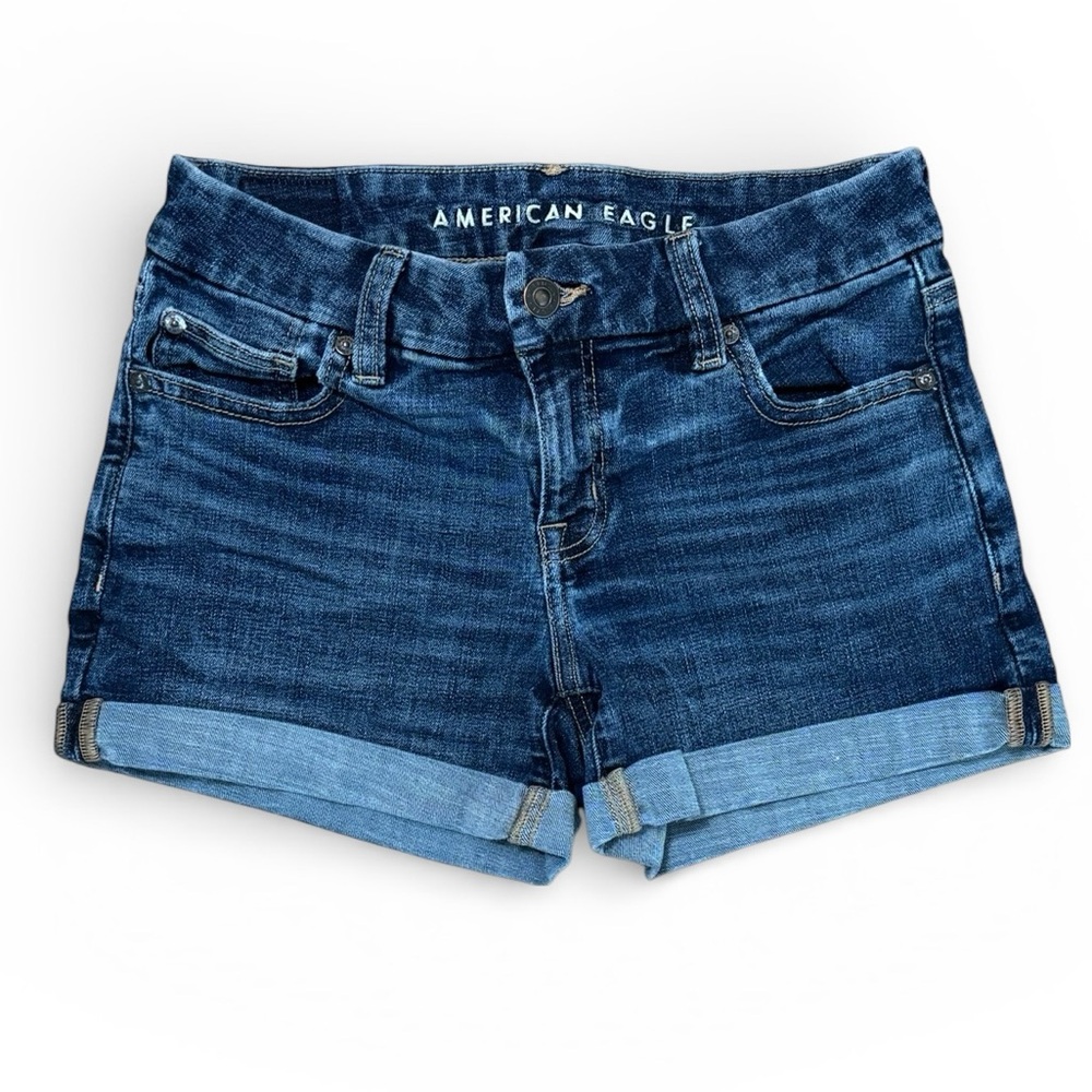 American Eagle Curvy Next Level Stretch Real Good Denim Shorts Size 2